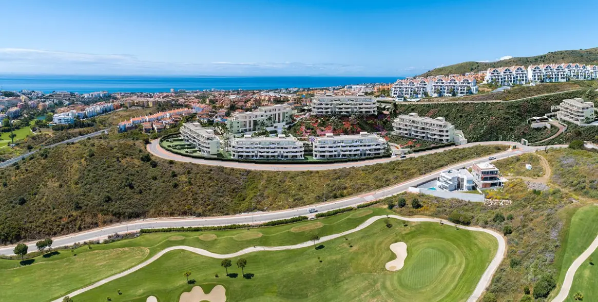 Sale of middle floor apartment in Calanova Golf 15