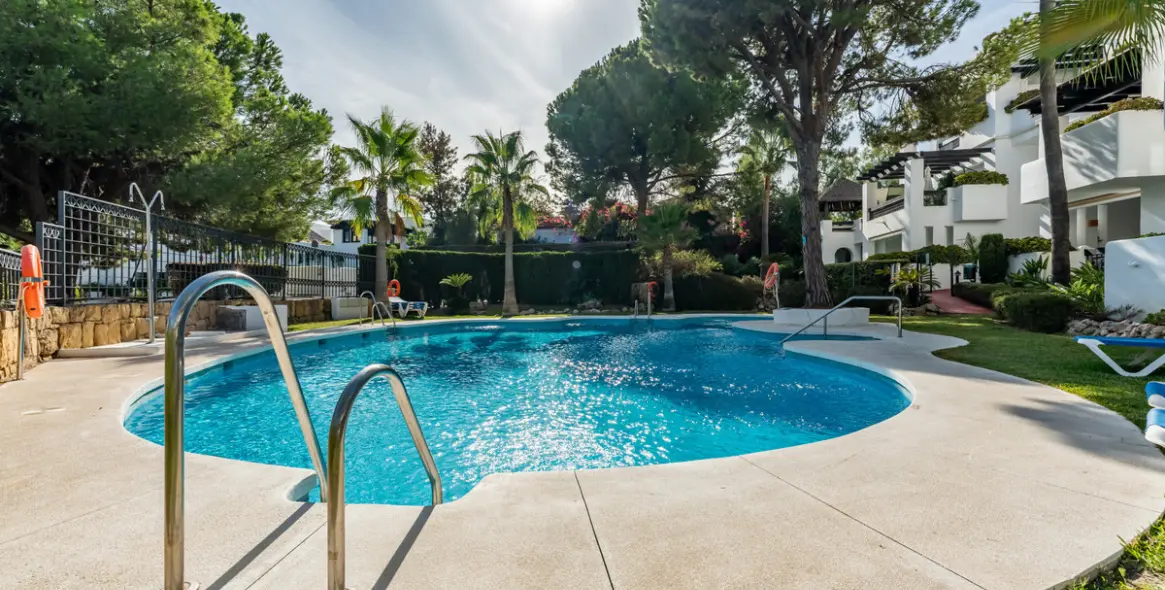 Продажа апартаментов на среднем этаже в Río Real 2