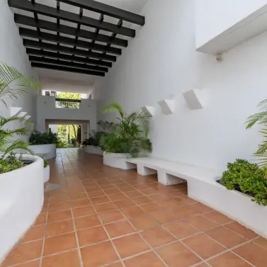 Продажа апартаментов на среднем этаже в Río Real