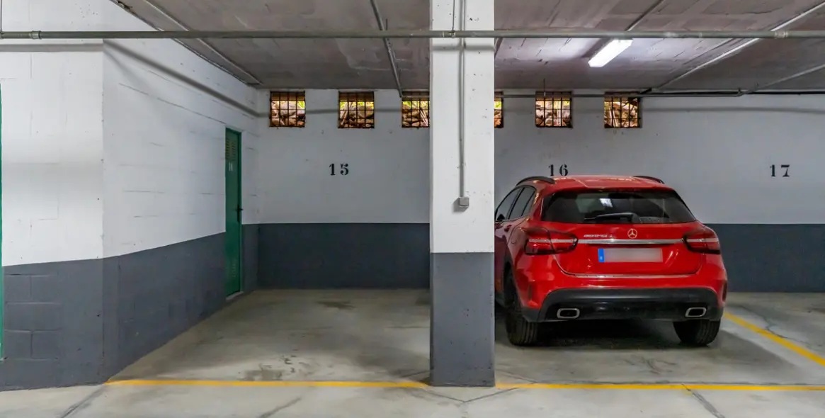 Продажа апартаментов на среднем этаже в Río Real 13