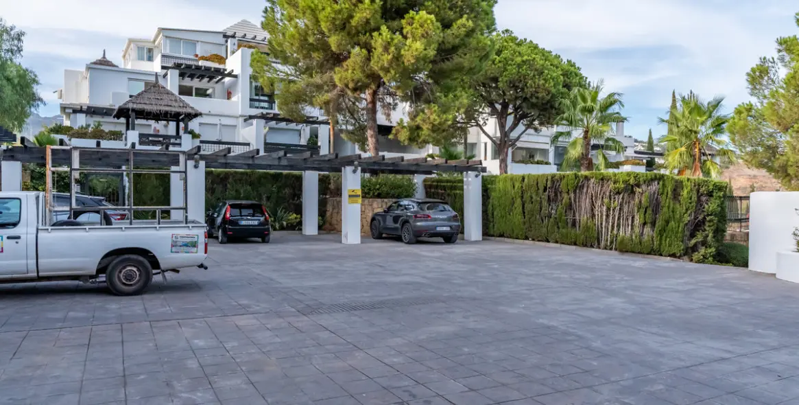 Продажа апартаментов на среднем этаже в Río Real 16