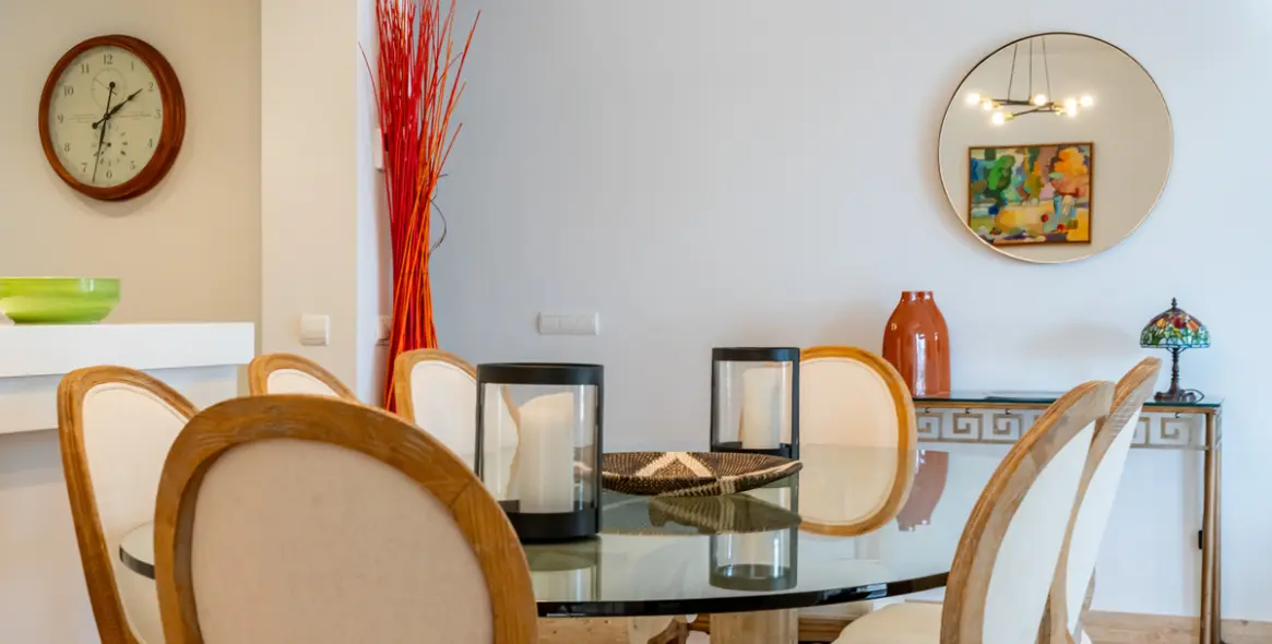 Продажа апартаментов на среднем этаже в Río Real 18