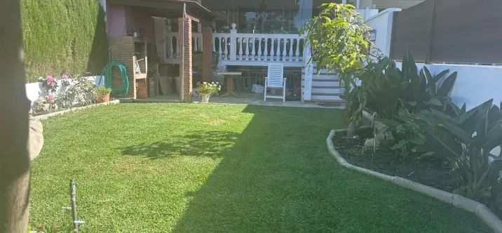 Venta de adosado en Estepona 0