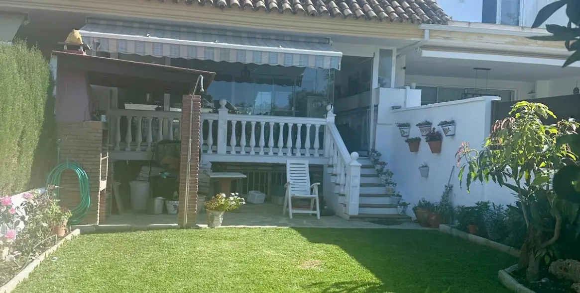 Venta de adosado en Estepona 2