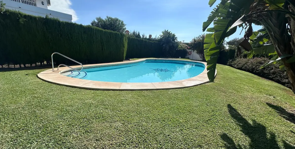 Venta de adosado en Estepona 3