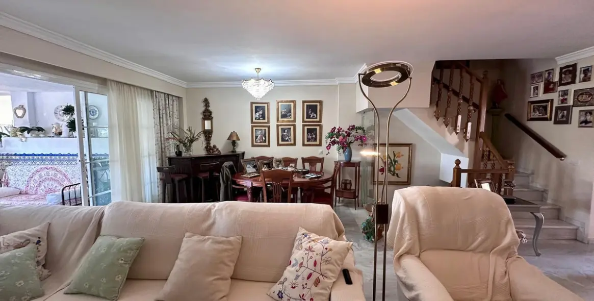 Venta de adosado en Estepona 17