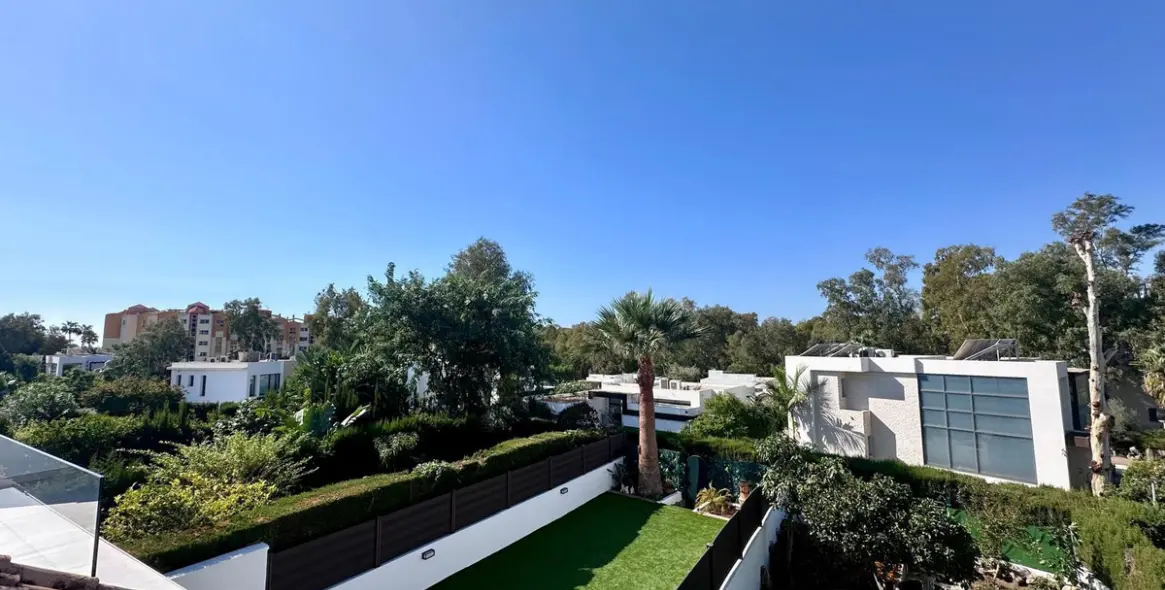 Продажа таунхауса в Estepona 31