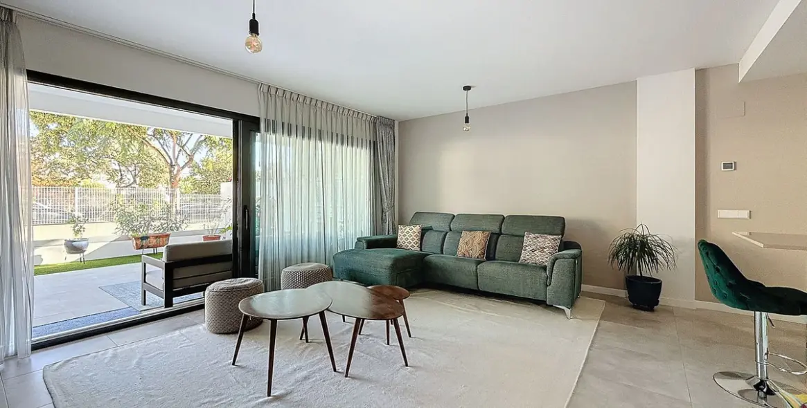 Продажа апартаментов на первом этаже в Estepona 5