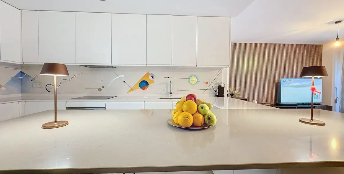 Продажа апартаментов на первом этаже в Estepona 12