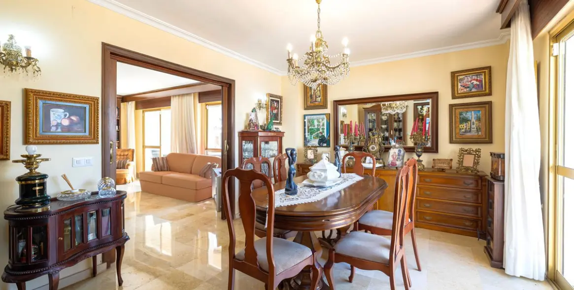 Sale of middle floor apartment in Benalmadena 6