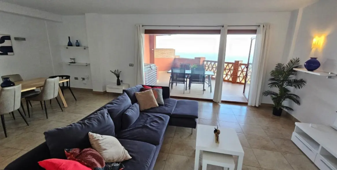 Продажа пентхауса в Higueron 4