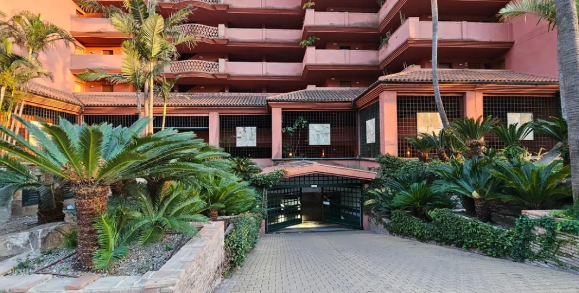 Продажа пентхауса в Higueron 35