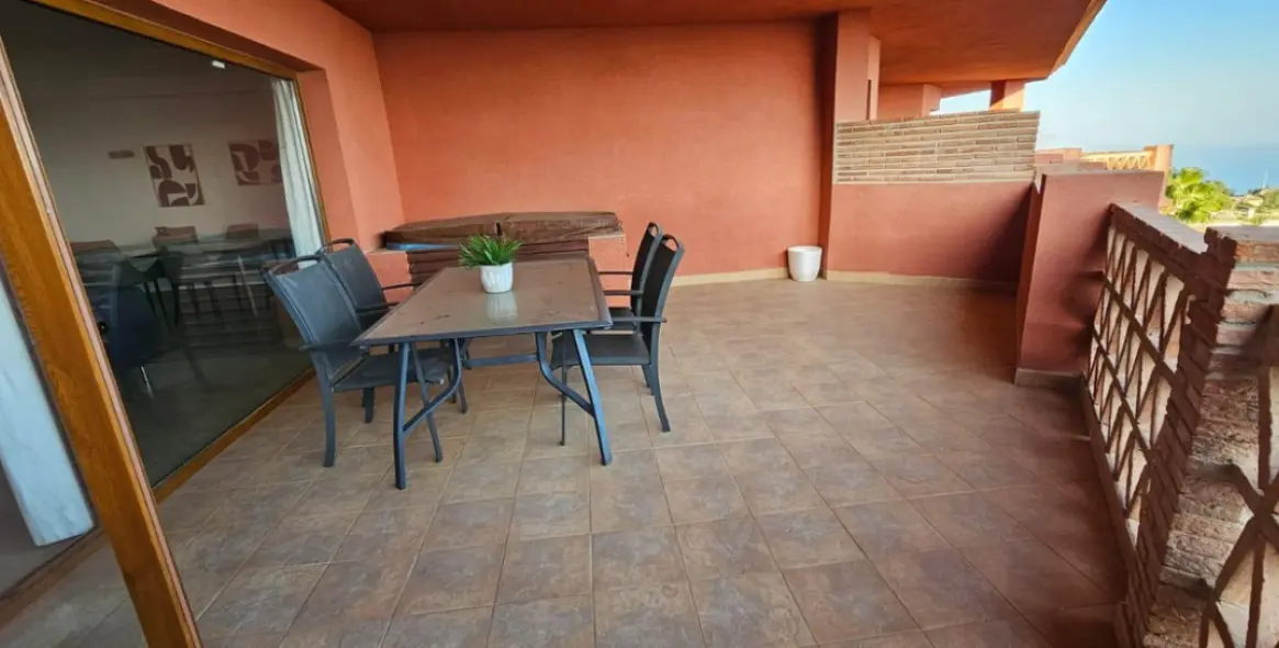 Продажа пентхауса в Higueron 36