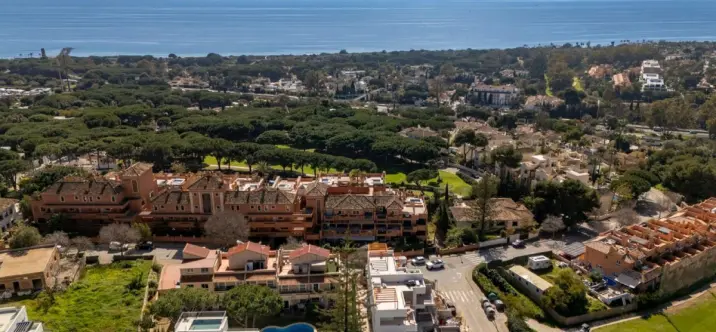 Venta de casa pareada en Artola 0