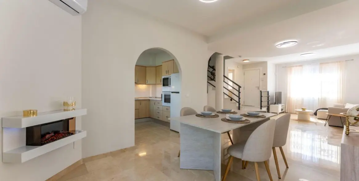 Venta de casa pareada en Artola 13