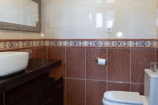 Image 7 thumb