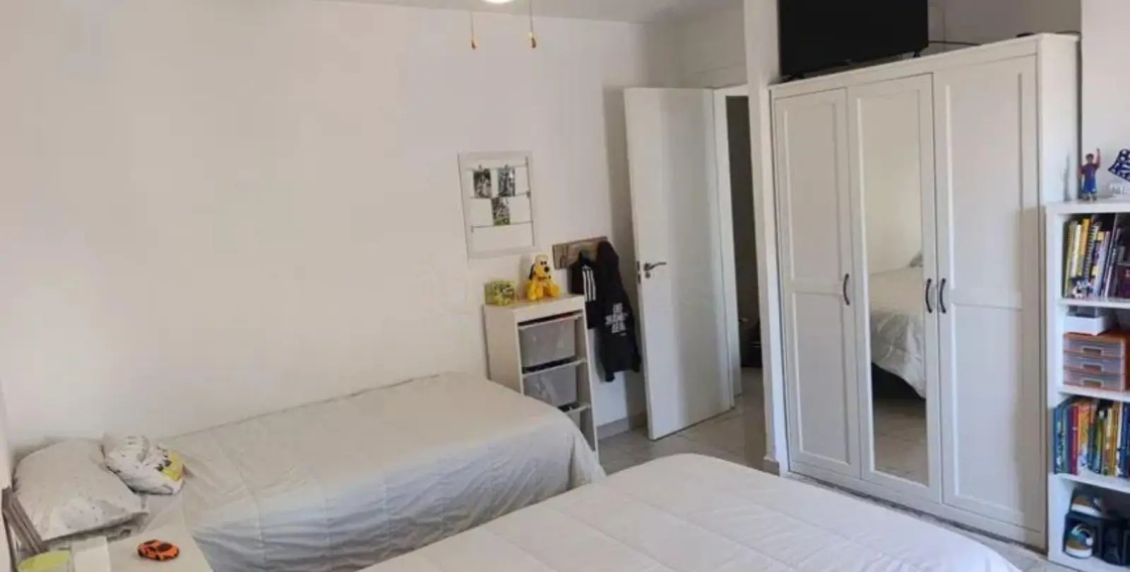 Venta de apartamento en planta media en Marbella 22