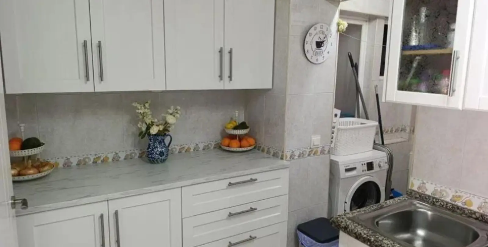 Venta de apartamento en planta media en Marbella 33