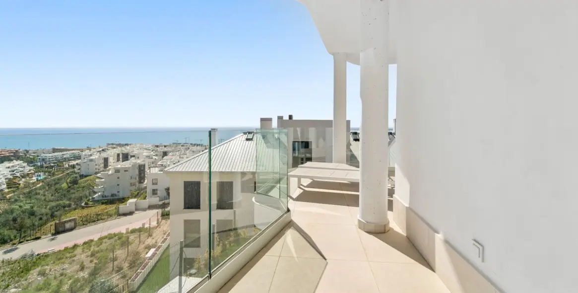 Продажа апартаментов на среднем этаже в Fuengirola 2