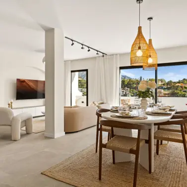 Sale of middle floor apartment in La Quinta