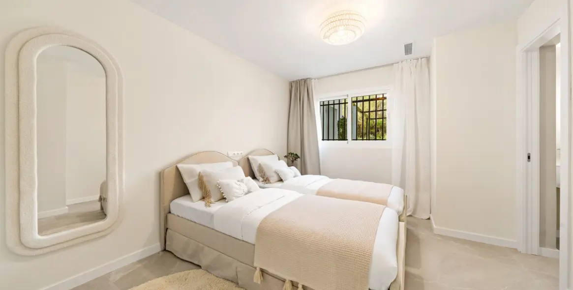 Продажа апартаментов на среднем этаже в La Quinta 18