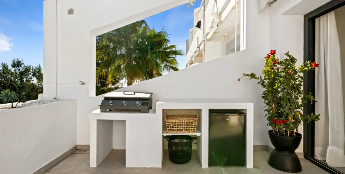 Продажа апартаментов на среднем этаже в La Quinta 32