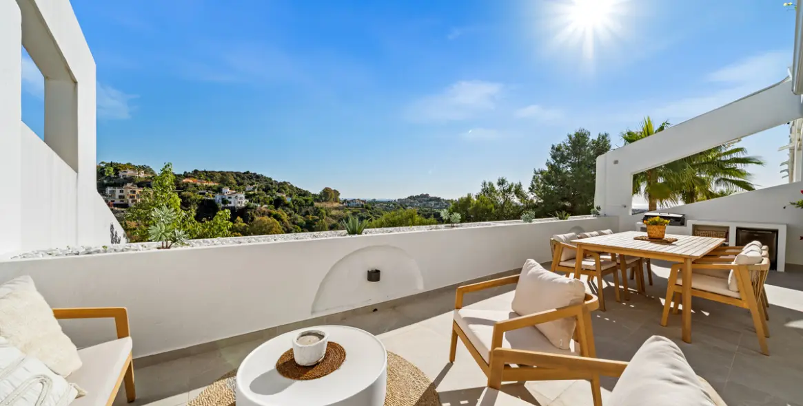 Продажа апартаментов на среднем этаже в La Quinta 33