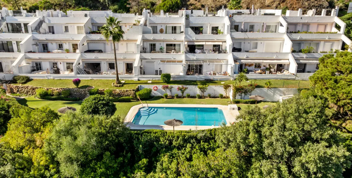 Продажа апартаментов на среднем этаже в La Quinta 37