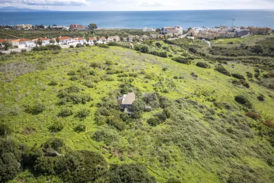 Image 6 thumb