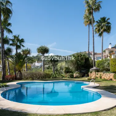 Venta de villa independiente en Calahonda