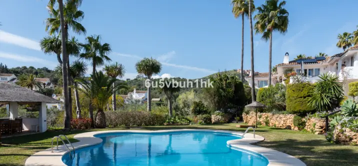 Venta de villa independiente en Calahonda 1