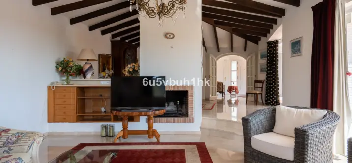 Venta de villa independiente en Calahonda 4