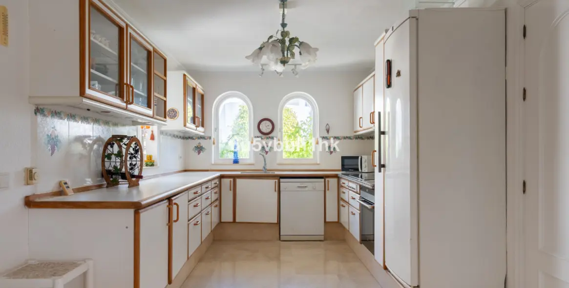 Venta de villa independiente en Calahonda 6