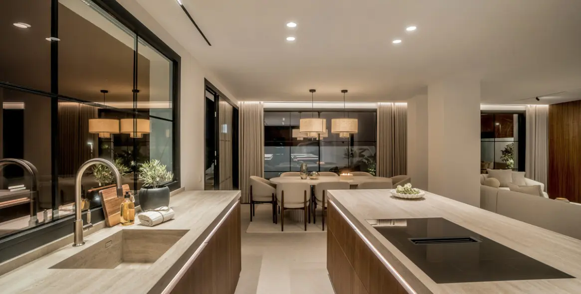 Venta de casa pareada en Nueva Andalucía 15