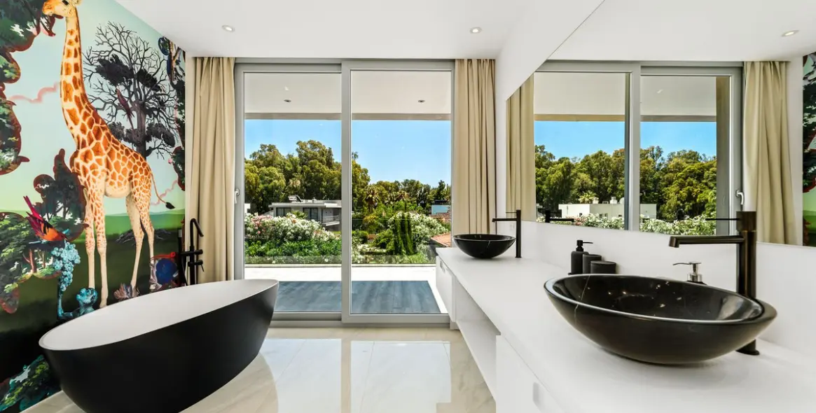 Venta de villa independiente en Marbella 13