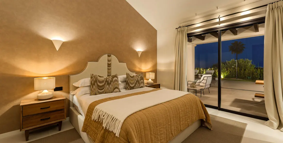 Venta de villa independiente en Nueva Andalucía 20