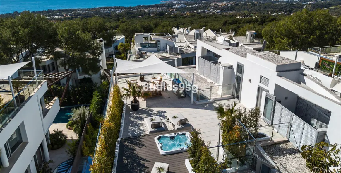 Venta de casa pareada en Sierra Blanca 2