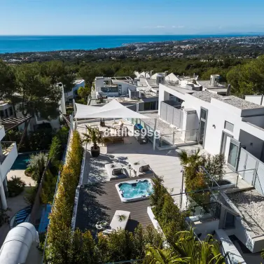 Venta de casa pareada en Sierra Blanca