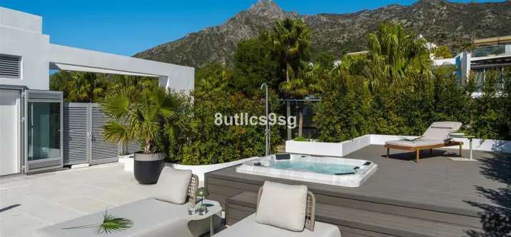 Venta de casa pareada en Sierra Blanca 2