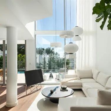 Venta de casa pareada en Sierra Blanca