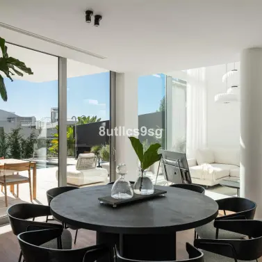 Venta de casa pareada en Sierra Blanca