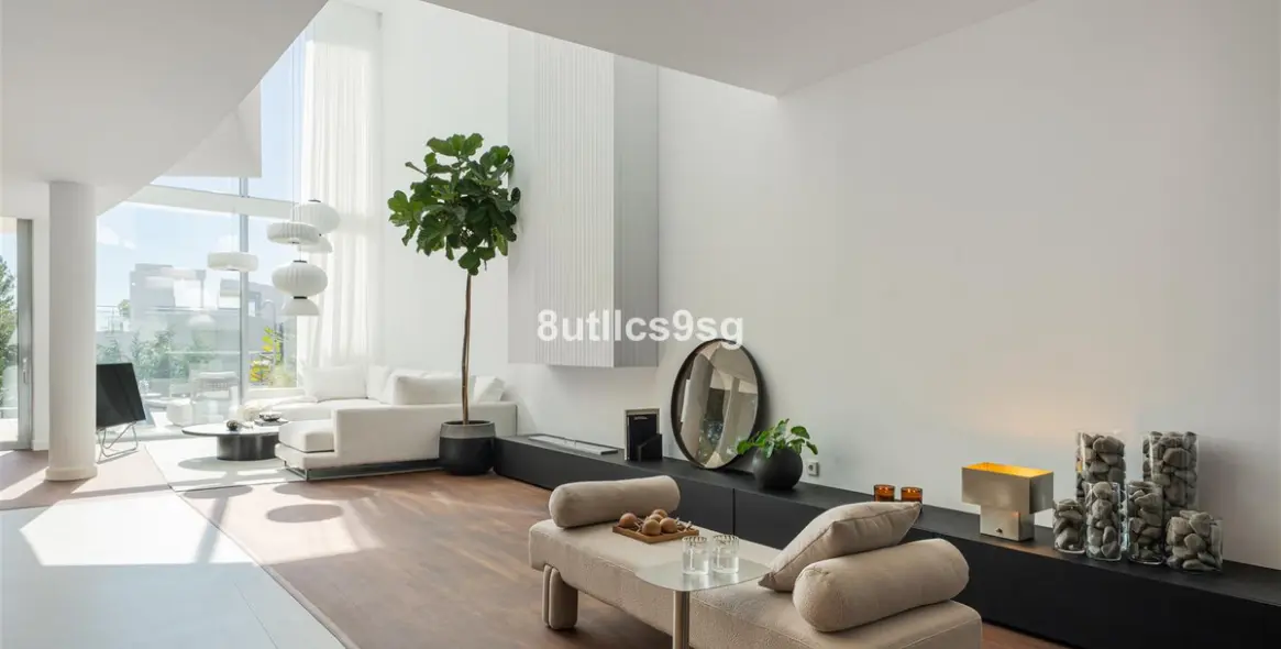 Venta de casa pareada en Sierra Blanca 6