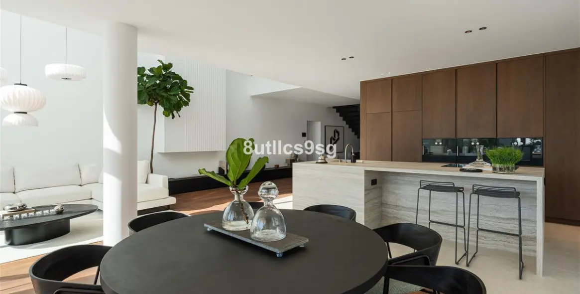 Venta de casa pareada en Sierra Blanca 7