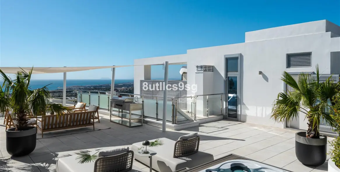 Venta de casa pareada en Sierra Blanca 18