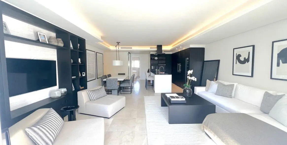 Venta de apartamento en planta baja en The Golden Mile 2
