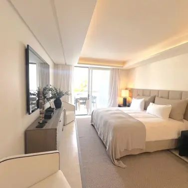 Venta de apartamento en planta baja en The Golden Mile