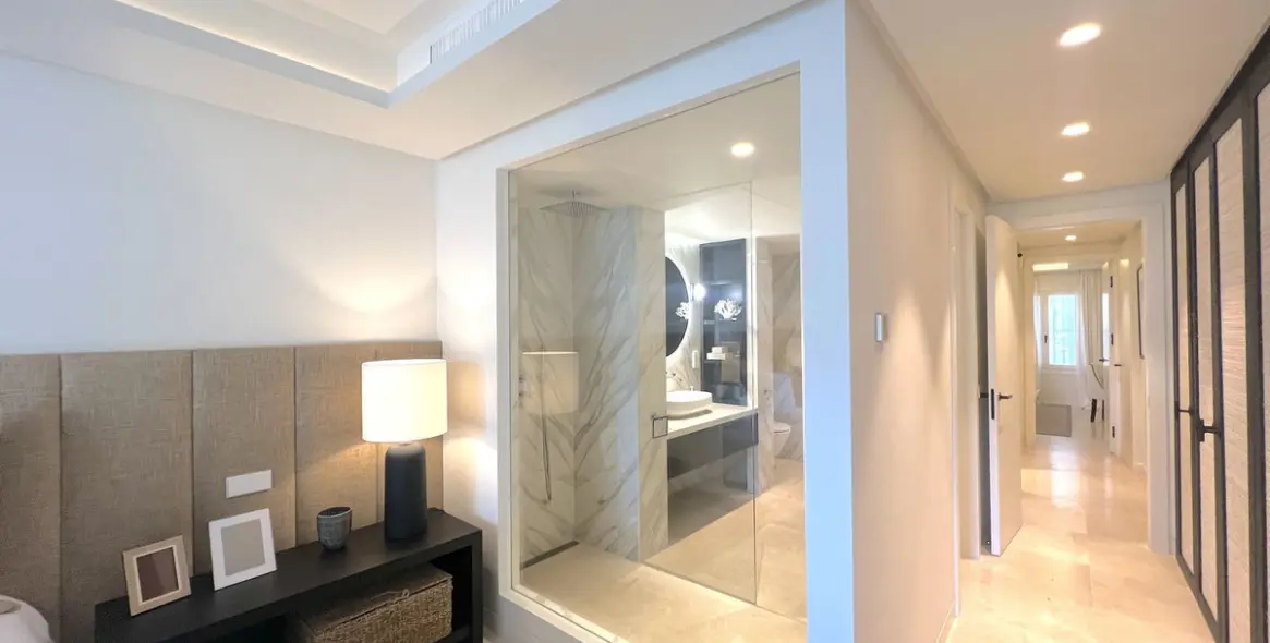 Venta de apartamento en planta baja en The Golden Mile 7