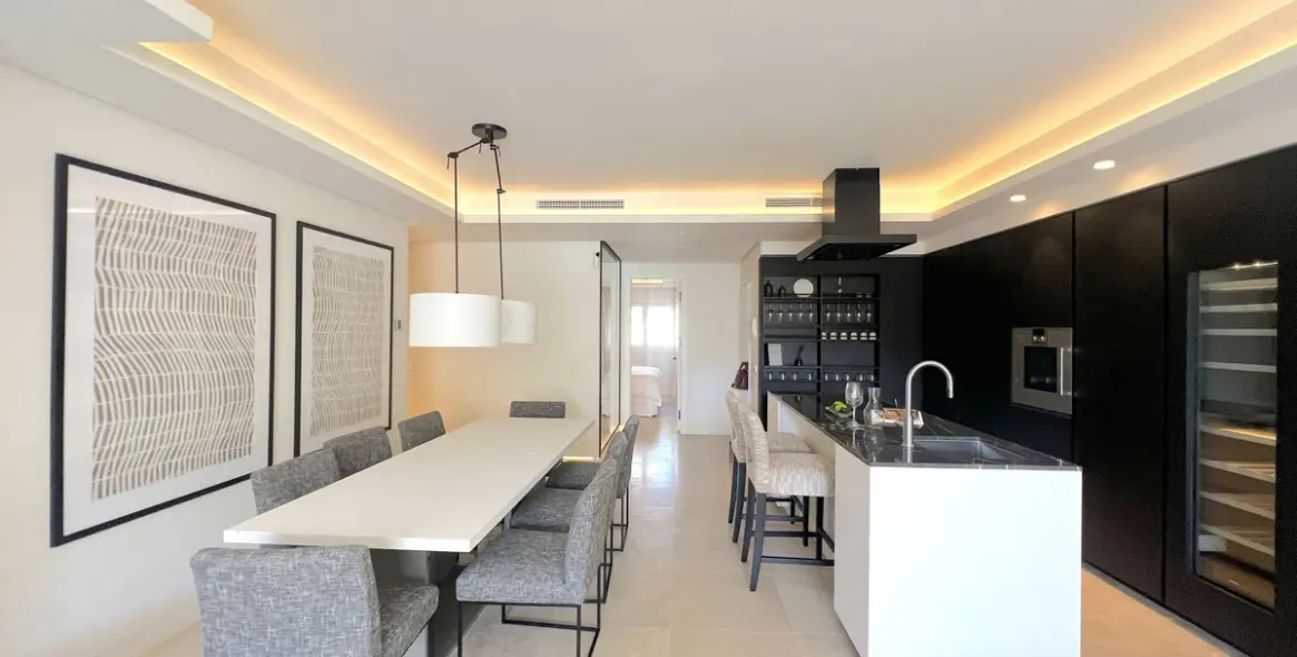 Venta de apartamento en planta baja en The Golden Mile 15