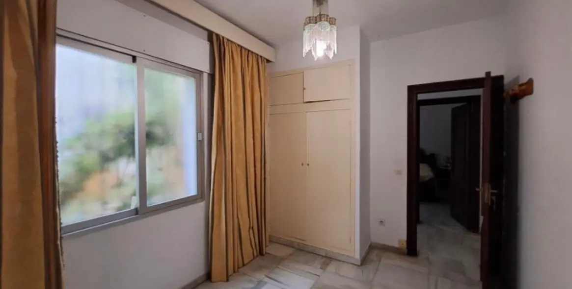 Sale of hotel in Marbella 28