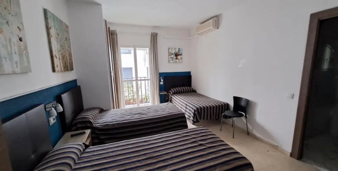 Sale of hotel in Marbella 33